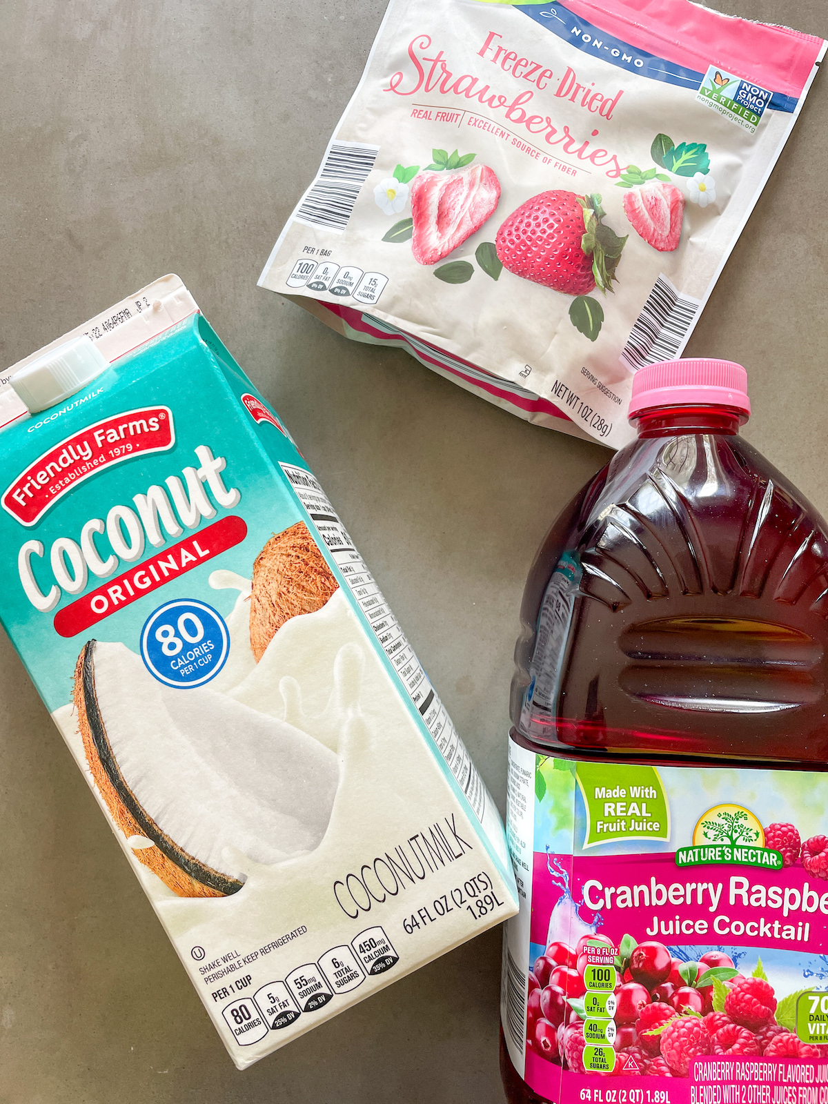 how to make a pink drink with cranberry juice, items from Aldi