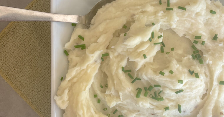 Roasted Garlic Texas Roadhouse Mashed Potatoes Recipe
