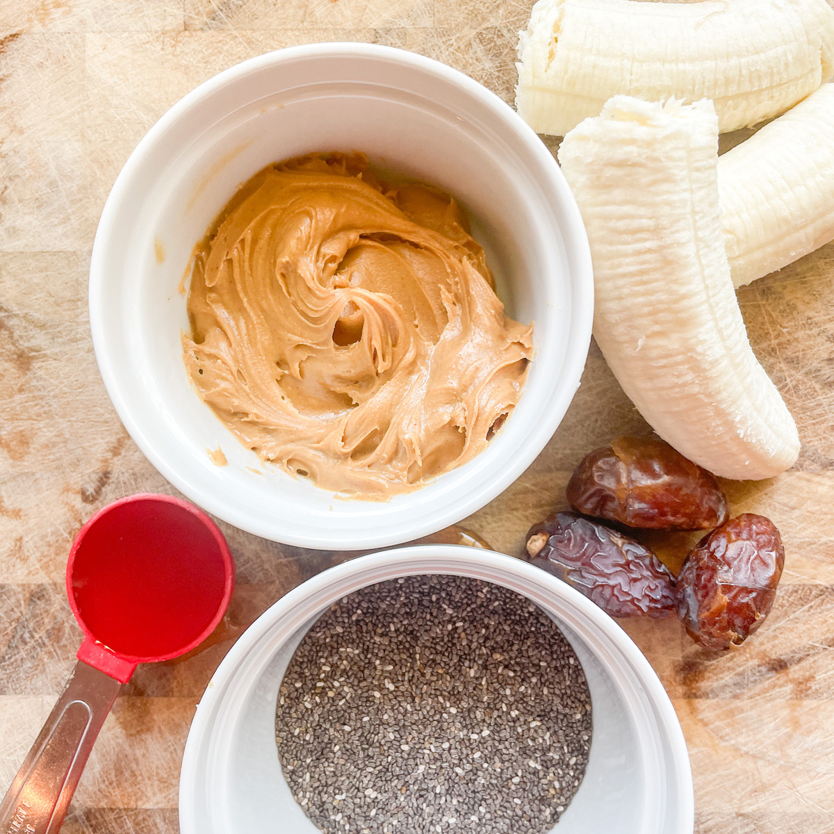 Tropical Smoothie Chia Banana Recipe (Peanut Butter)